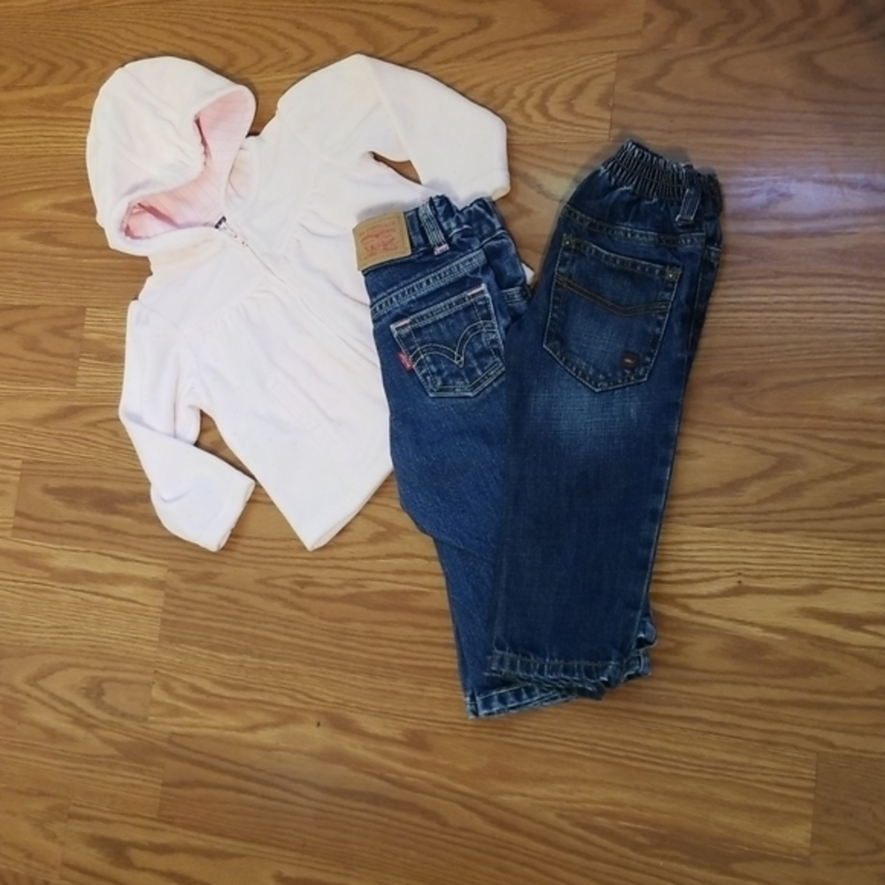 Tommy Hilfiger‎ jacket18-24mo,Levi's 12mo,tea 18/24